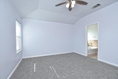 401 Bandara Woods Boulevard Elgin TX 78621