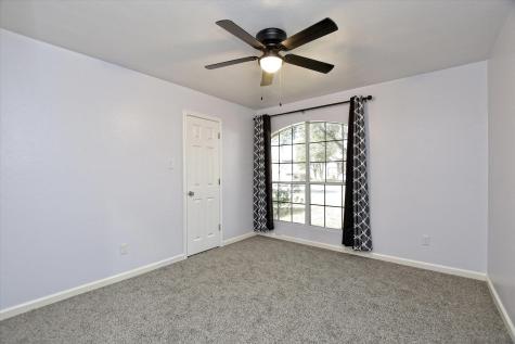 401 Bandara Woods Boulevard Elgin TX 78621