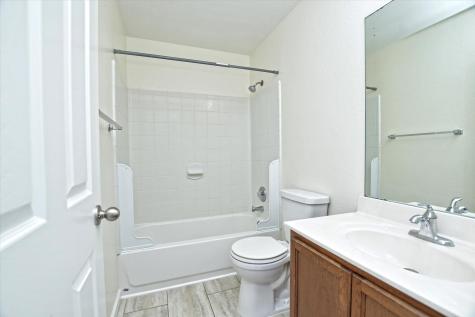 401 Bandara Woods Boulevard Elgin TX 78621