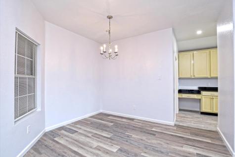 401 Bandara Woods Boulevard Elgin TX 78621