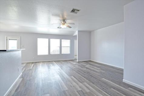 401 Bandara Woods Boulevard Elgin TX 78621