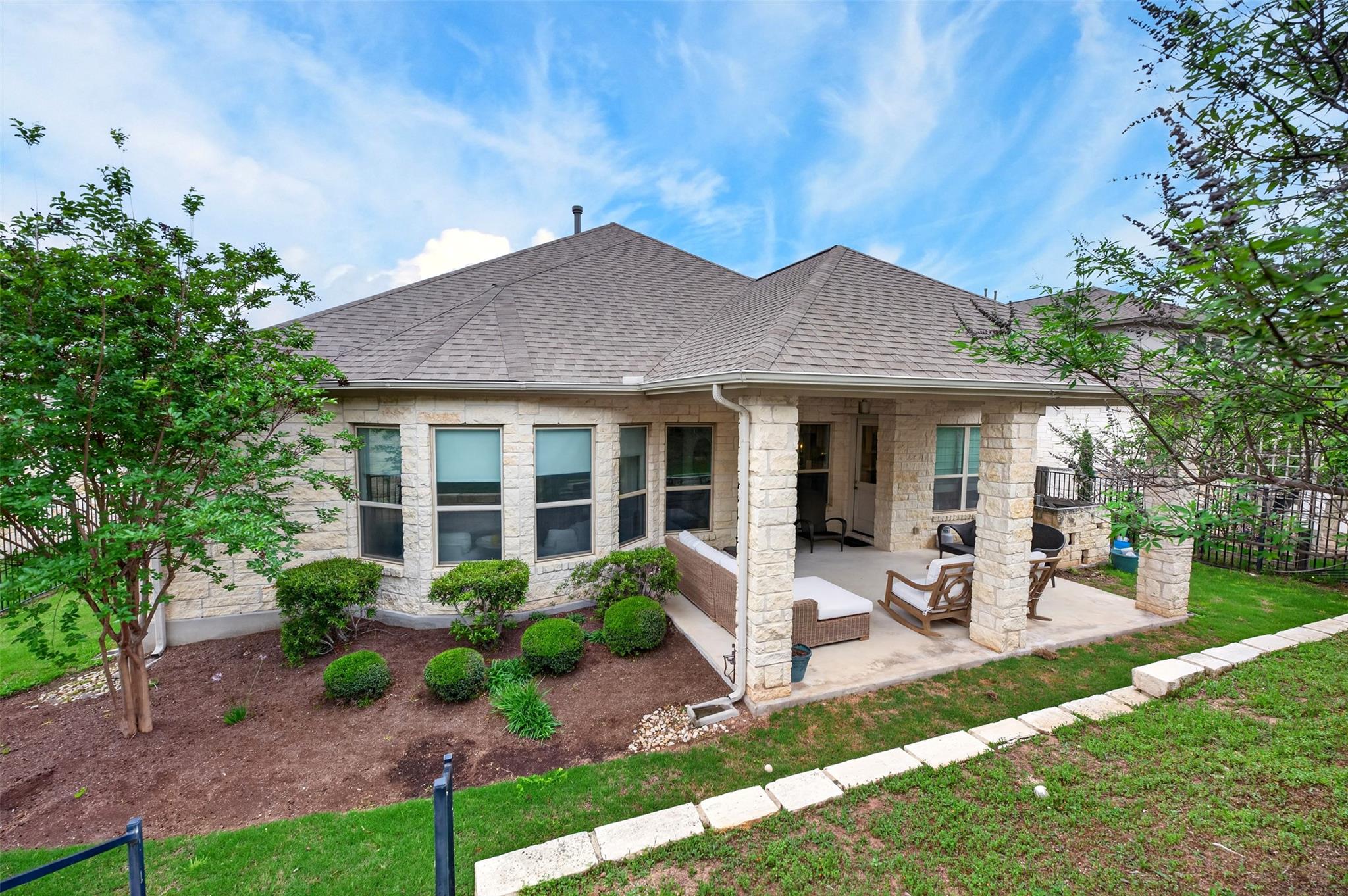 609 Anfield Circle Lakeway TX 78738