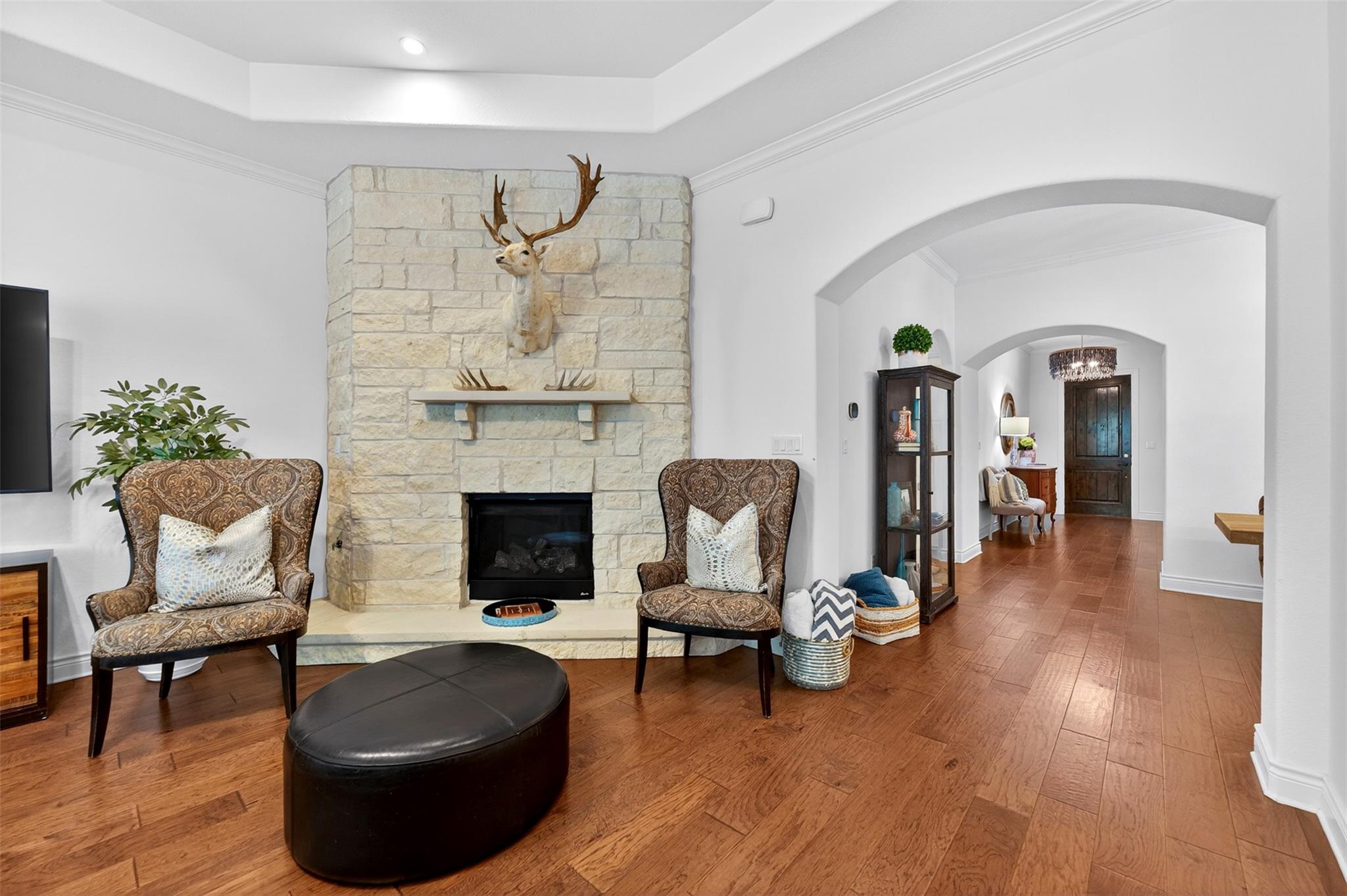 609 Anfield Circle Lakeway TX 78738