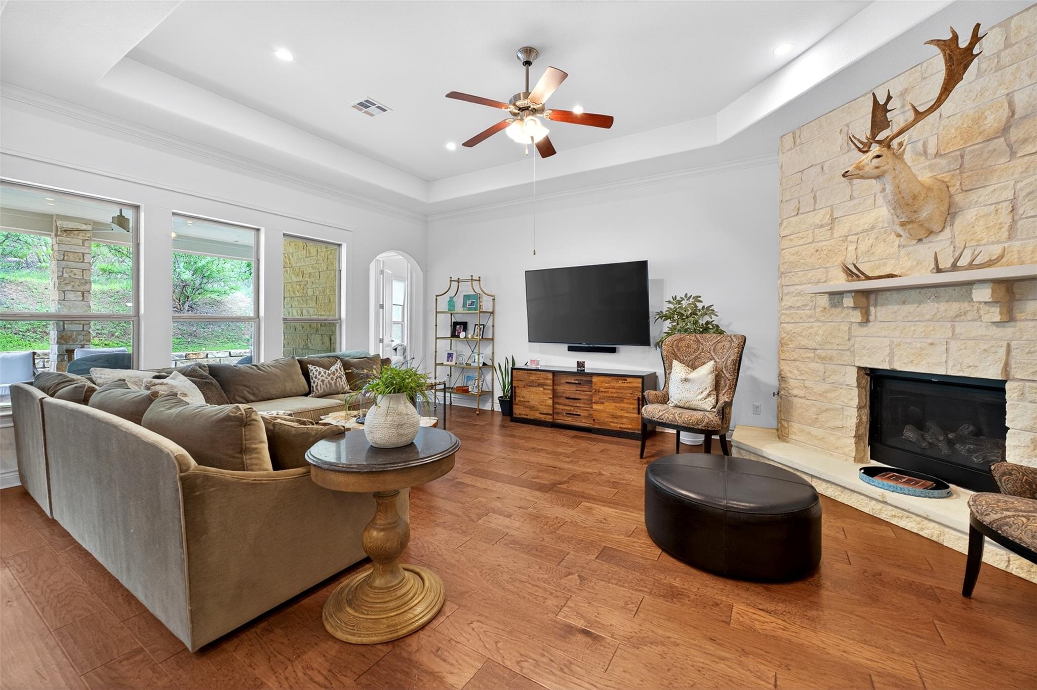 609 Anfield Circle Lakeway TX 78738