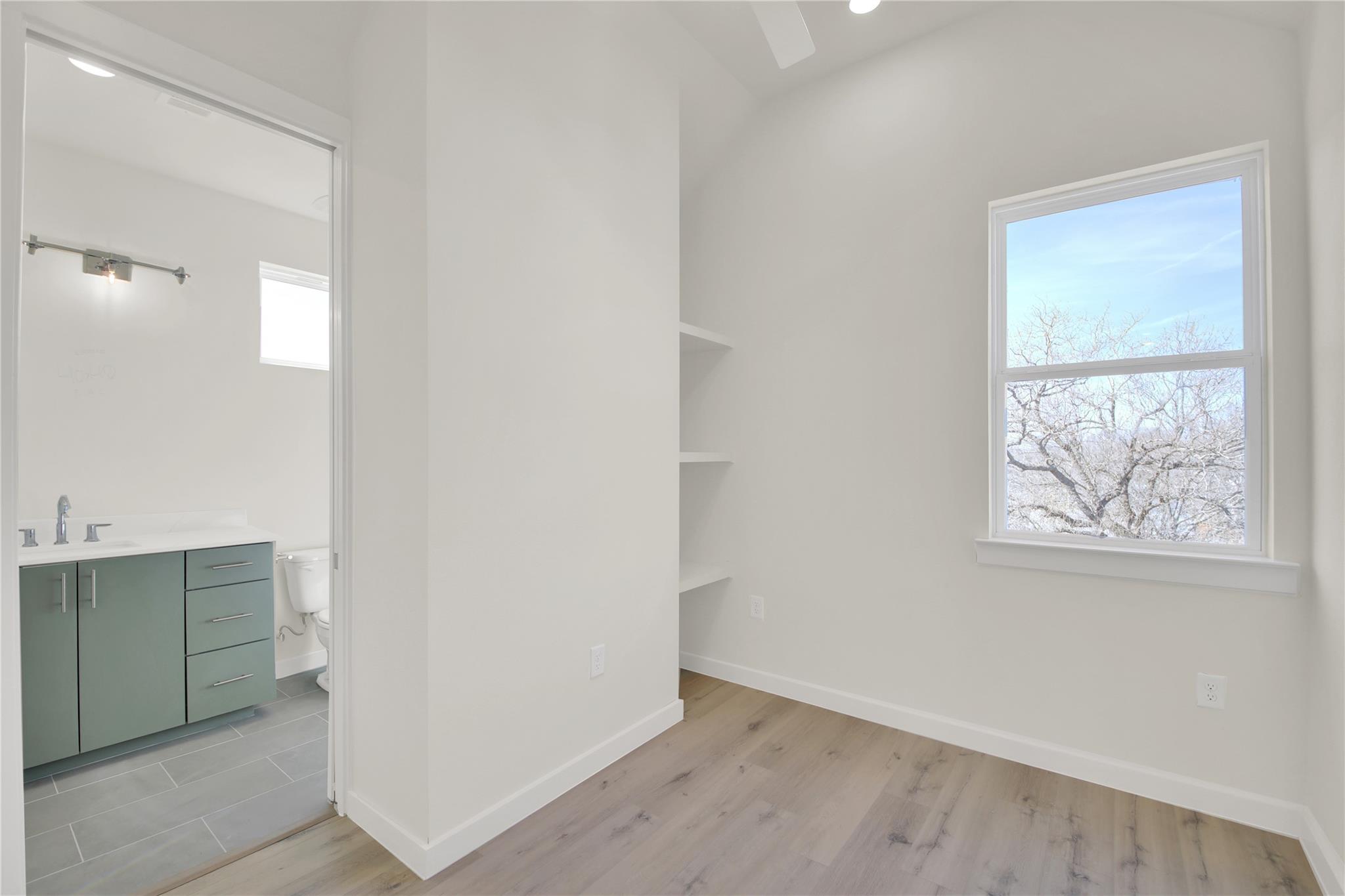 6802 Montana Street Austin TX 78741