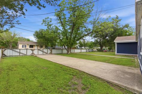 206 Oscar Street Taylor TX 76574