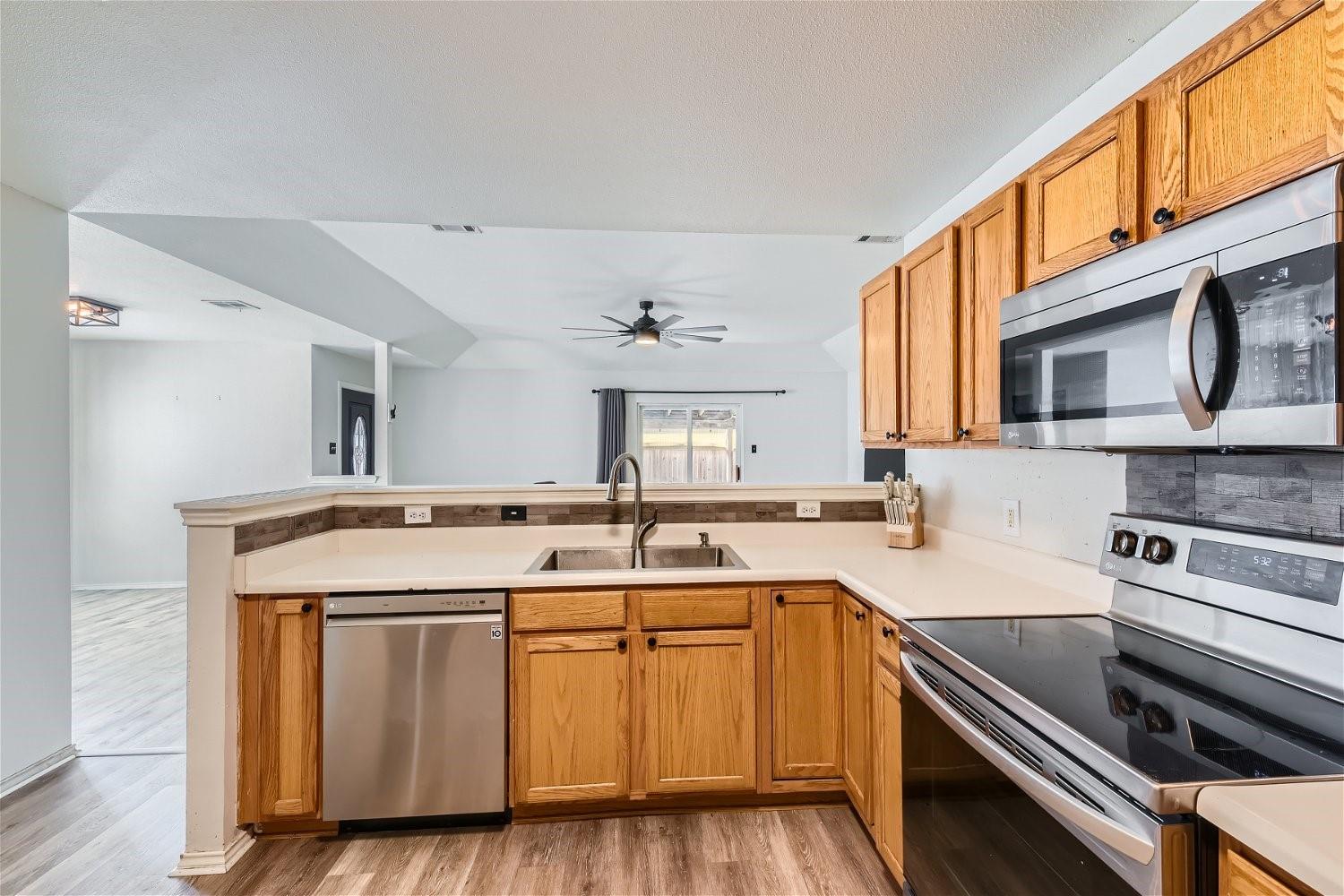 134 Bellair Drive Kyle TX 78640