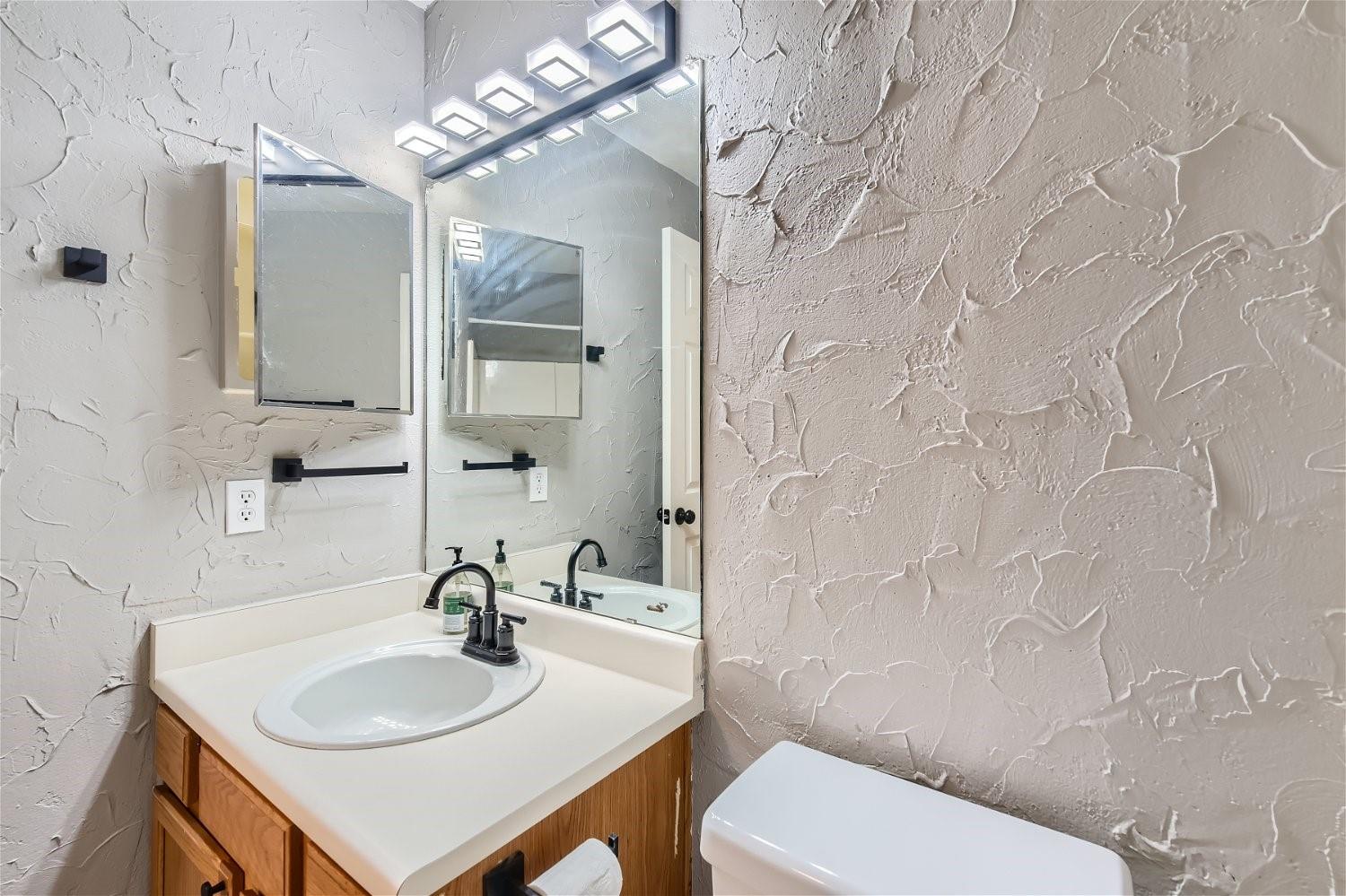 134 Bellair Drive Kyle TX 78640