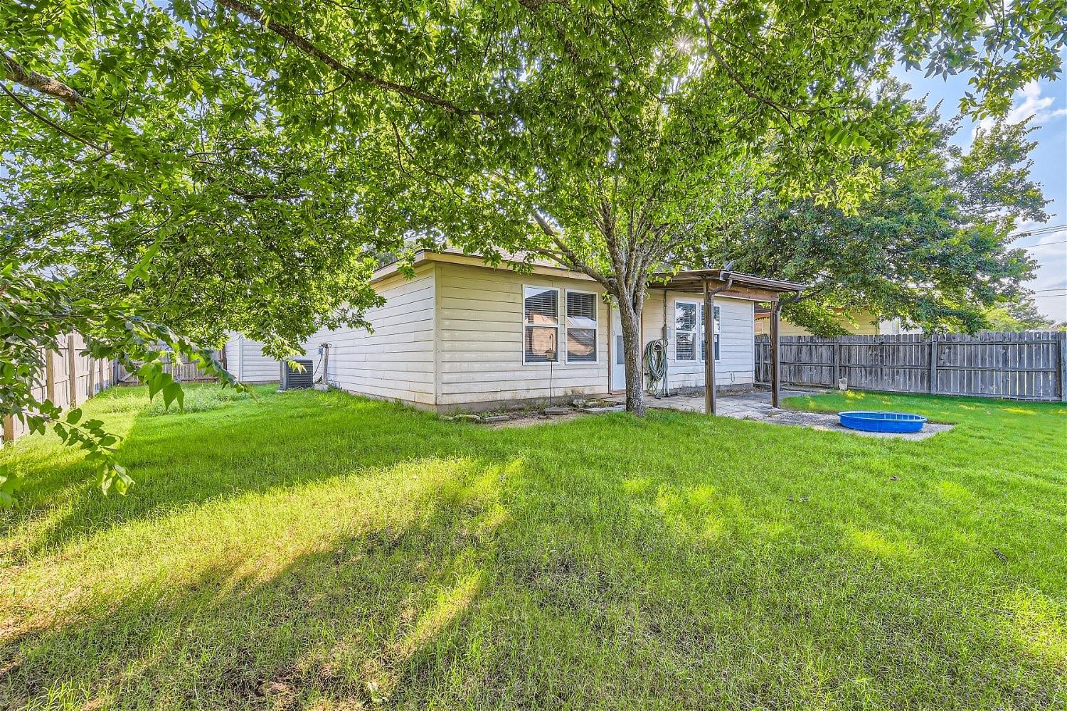 134 Bellair Drive Kyle TX 78640