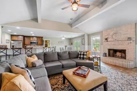 801 John Knox Road Fischer TX 78623