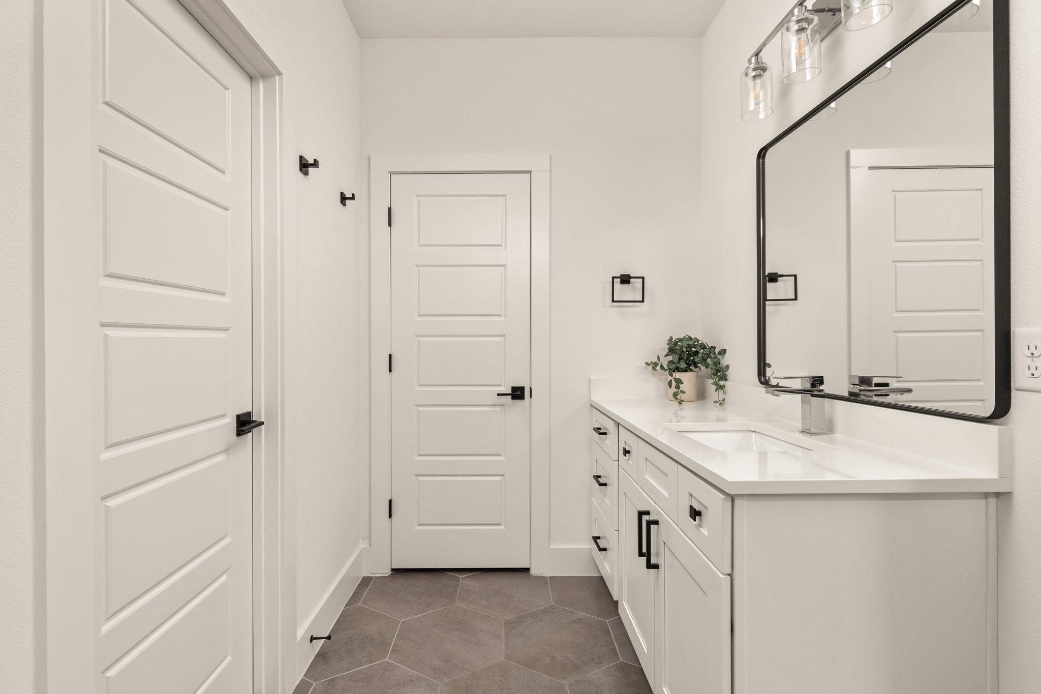 5109 Glissman Road Austin TX 78702
