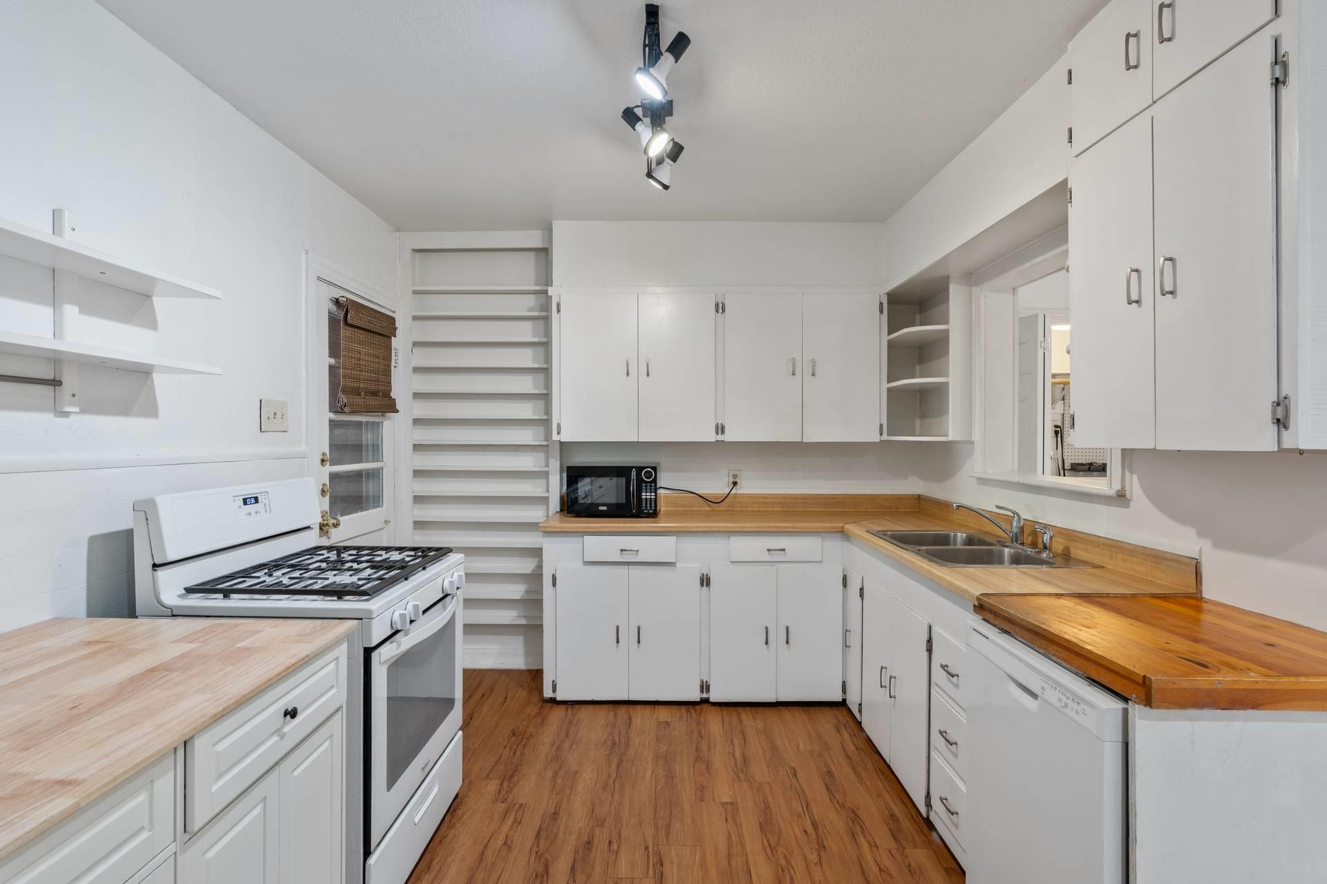 406 E Monroe Street Austin TX 78704