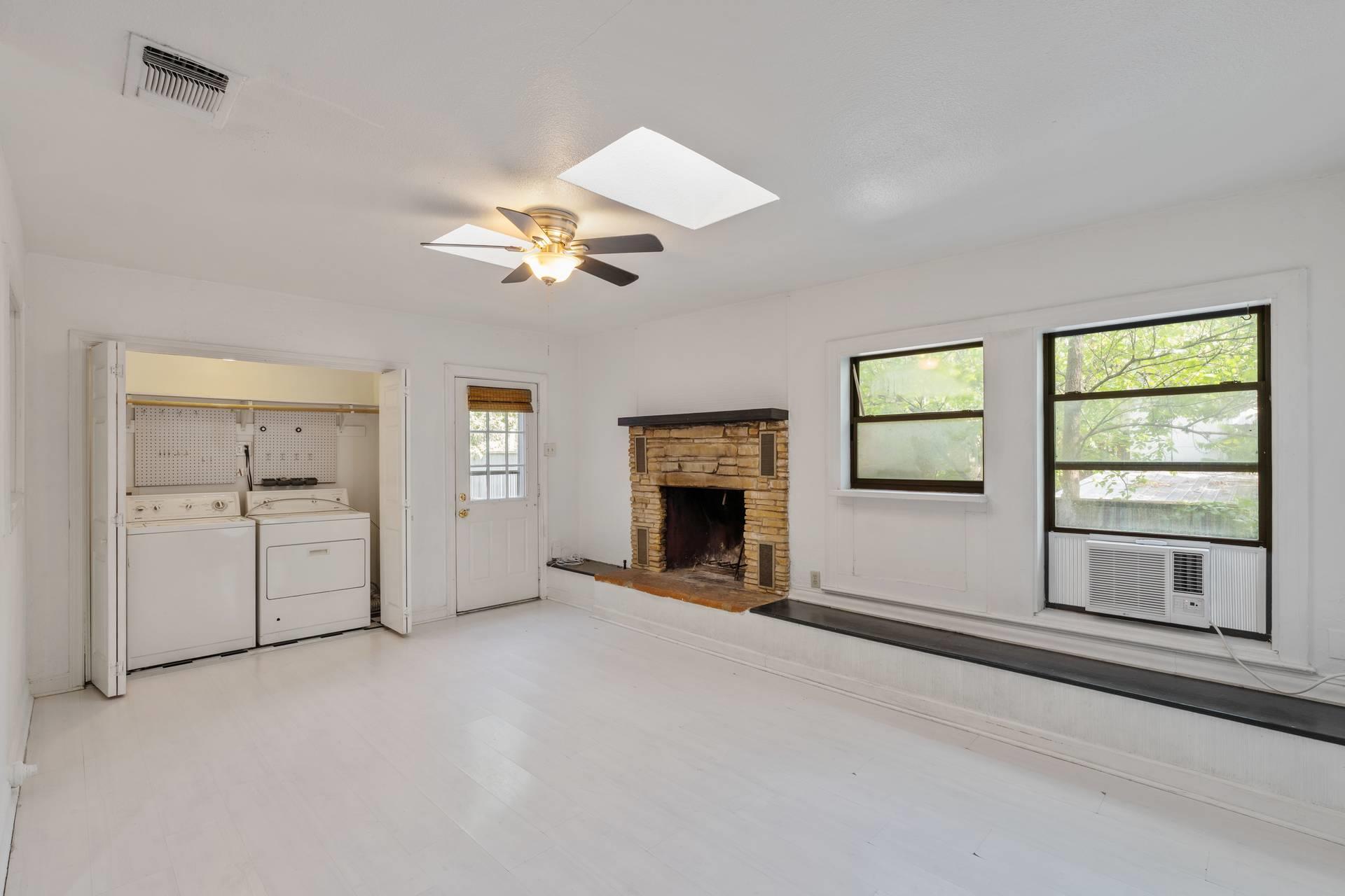406 E Monroe Street Austin TX 78704