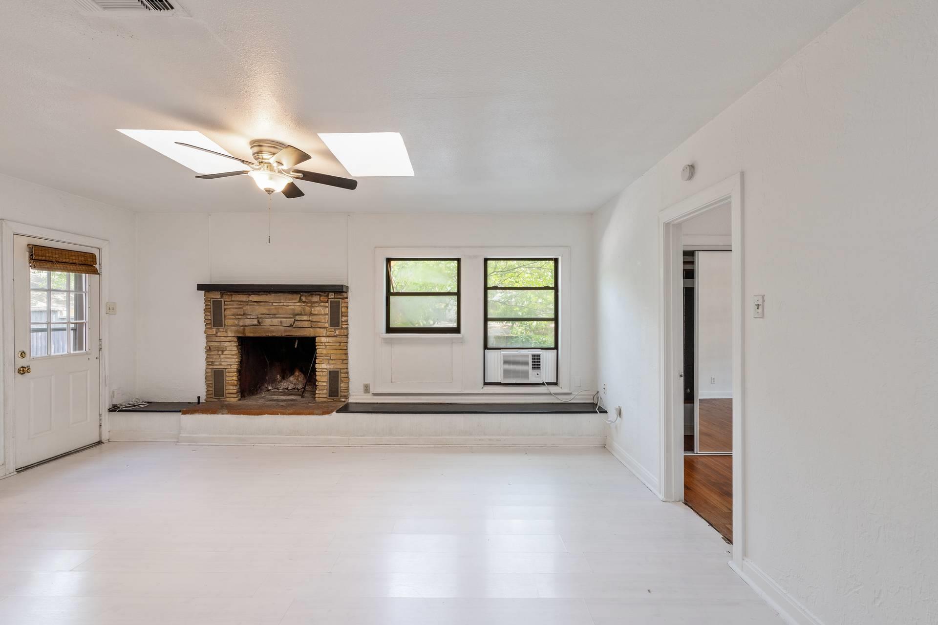 406 E Monroe Street Austin TX 78704