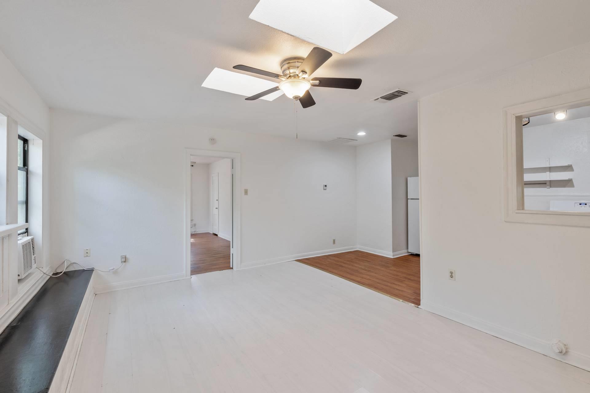 406 E Monroe Street Austin TX 78704