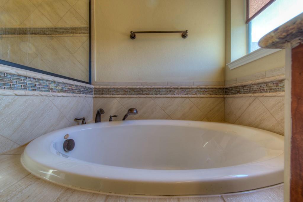 12333 Fairway Cove Austin TX 78732