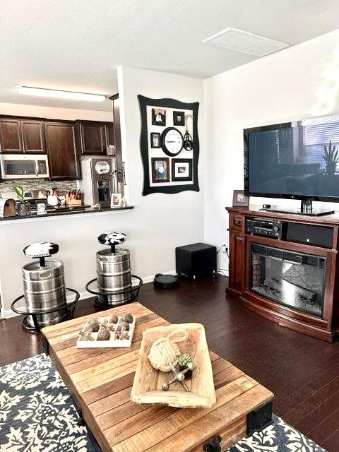 609 Tumlinson Fort Way Round Rock TX 78664