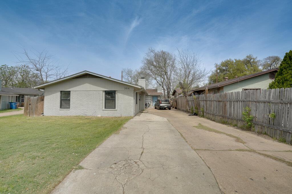 304 John Nance Garner Circle Austin TX 78753