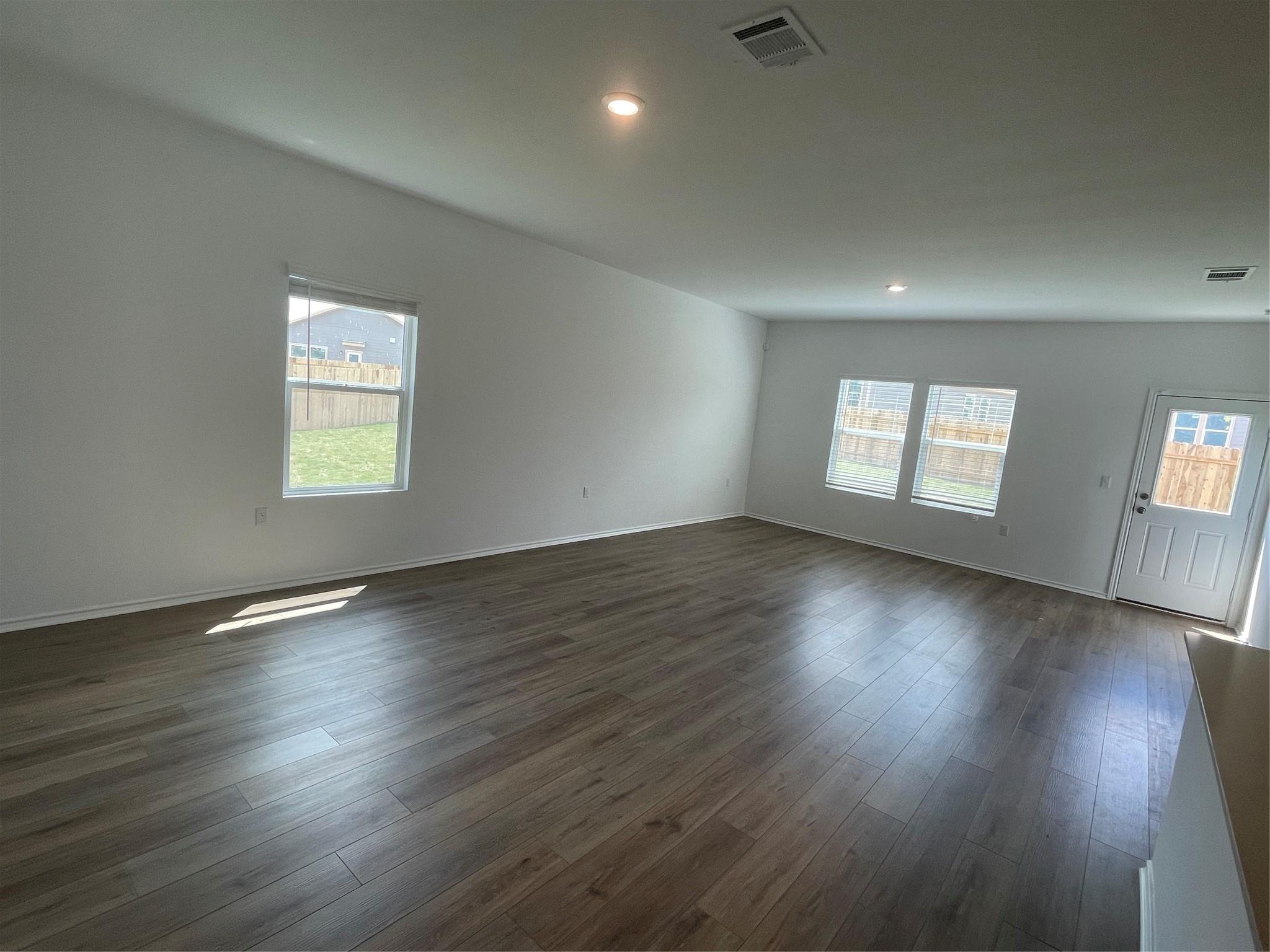 14404 Dora Amellia Cove Pflugerville TX 78660