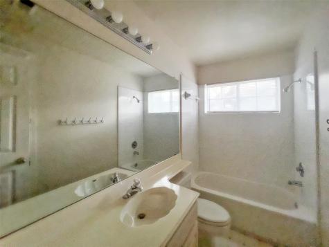 6204 Old Harbor Lane Austin TX 78739