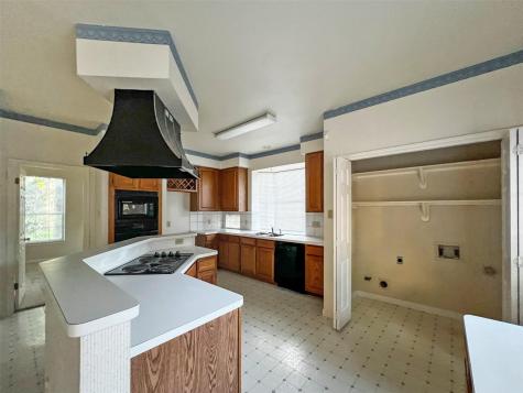 6204 Old Harbor Lane Austin TX 78739