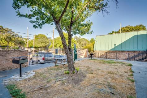 307 E 31 Street Austin TX 78705