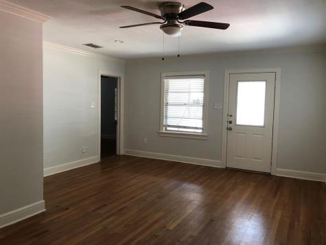 1020 Ellingson Lane Austin TX 78751