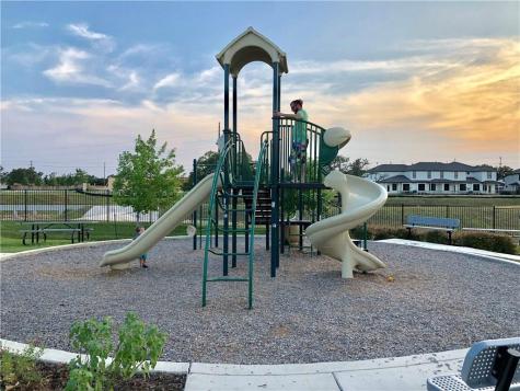 12105 Harpster Bend Austin TX 78717