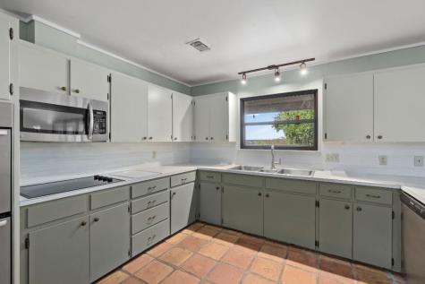 103 Comet Lakeway TX 78734