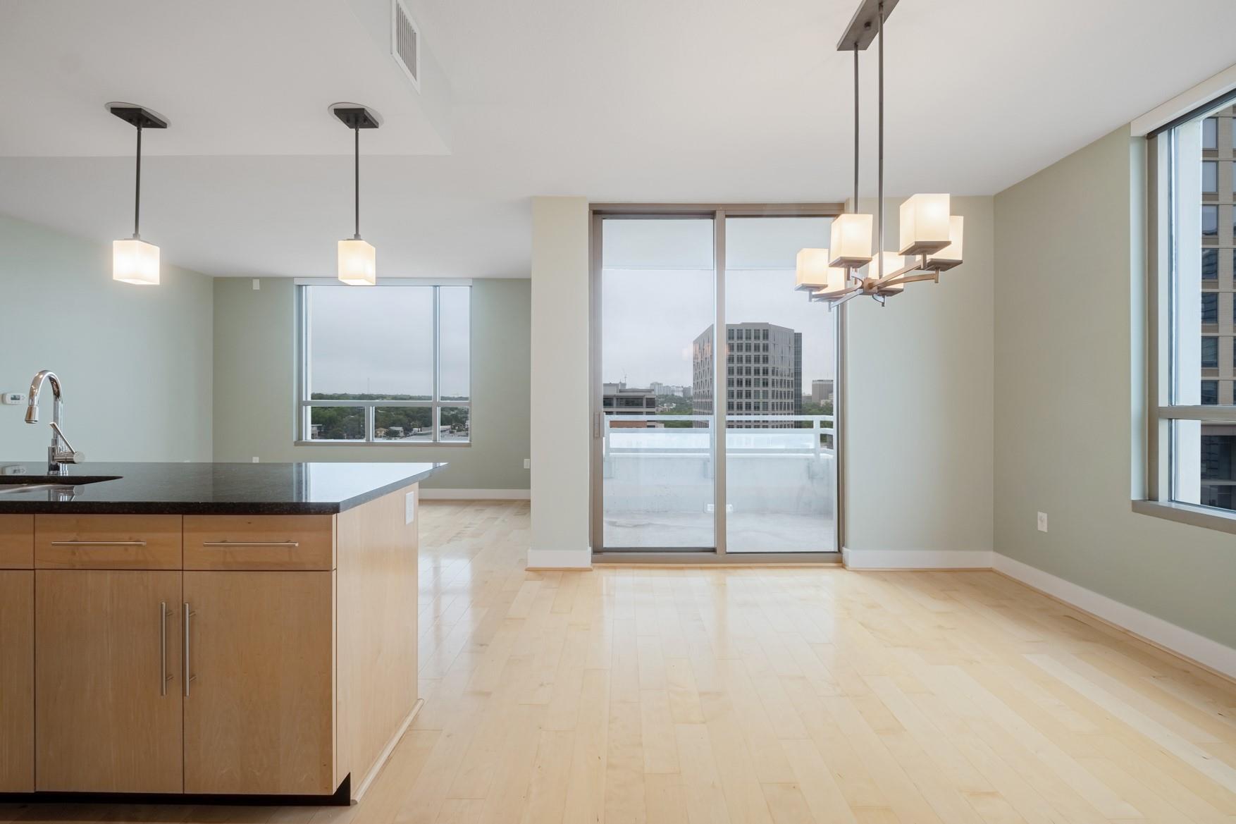 300 Bowie Street Austin TX 78703