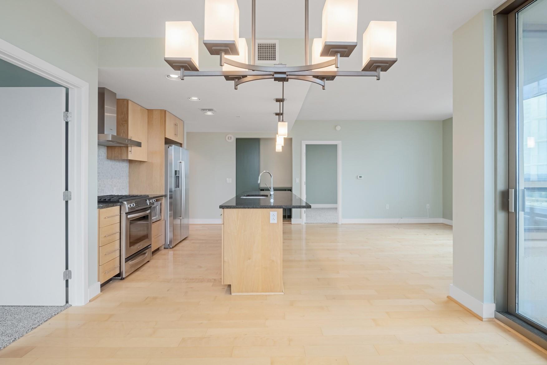 300 Bowie Street Austin TX 78703