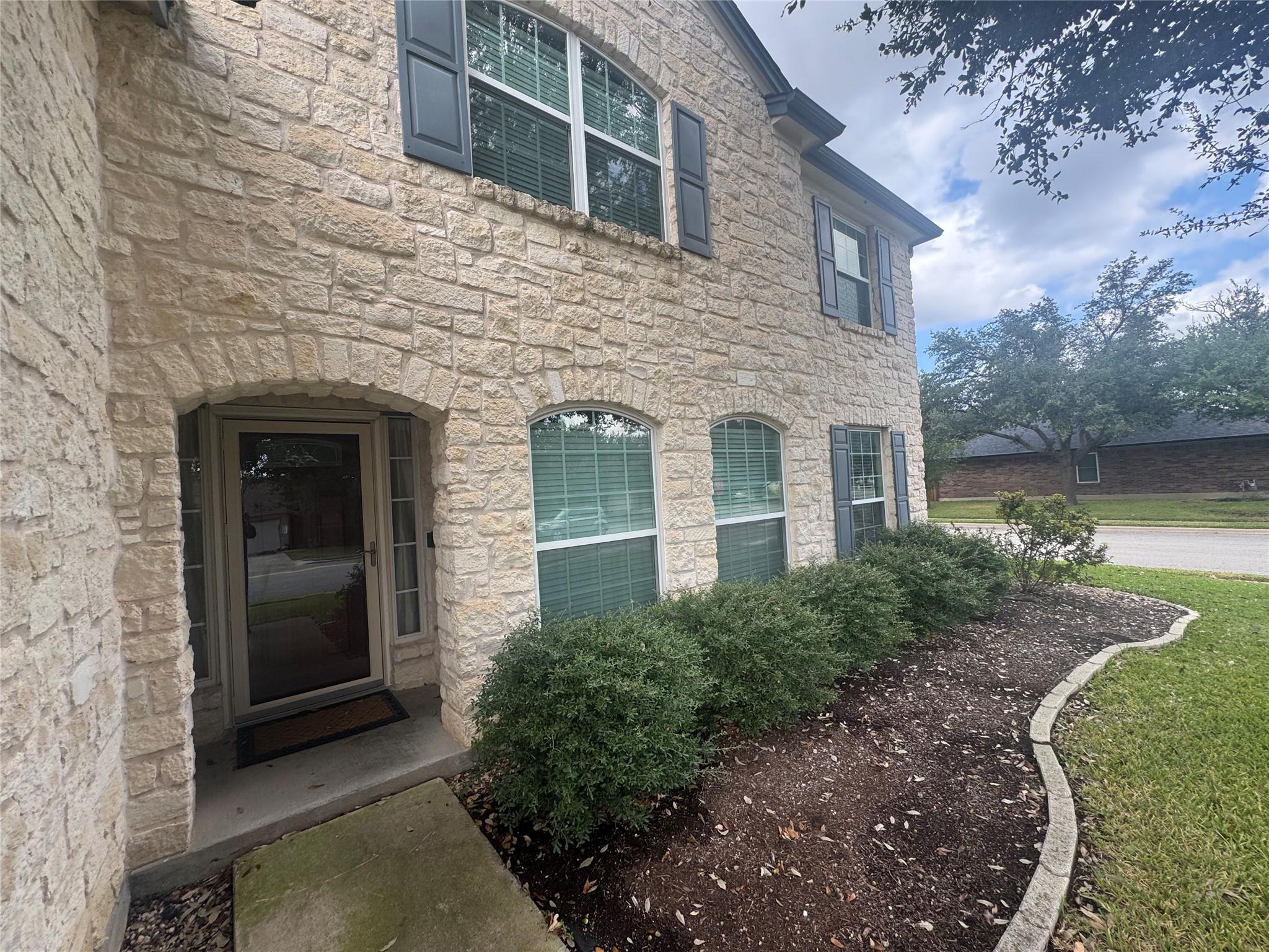 3816 Eagles Nest Street Round Rock TX 78665