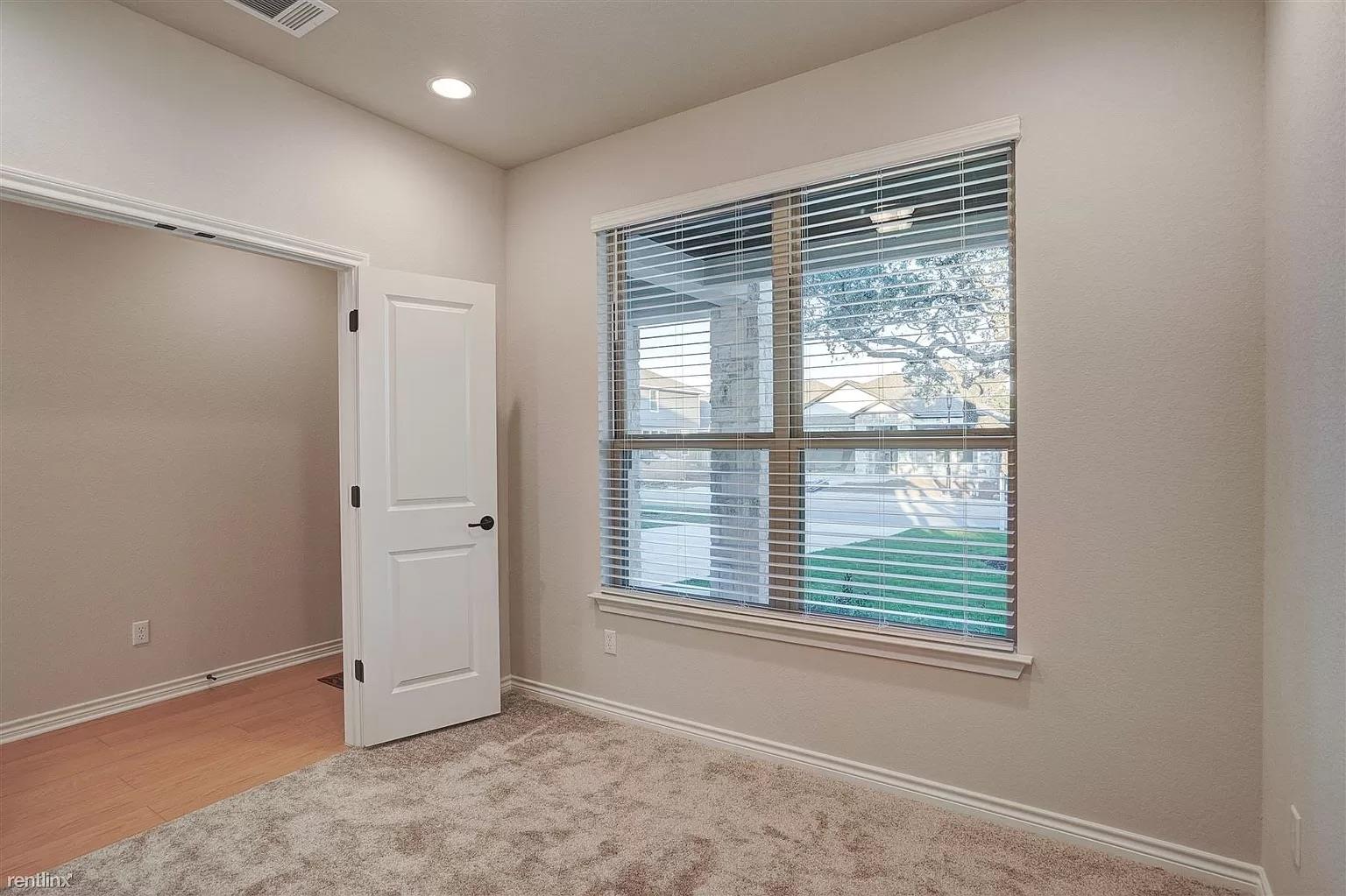 1809 Turtle Bay Loop Leander TX 78641