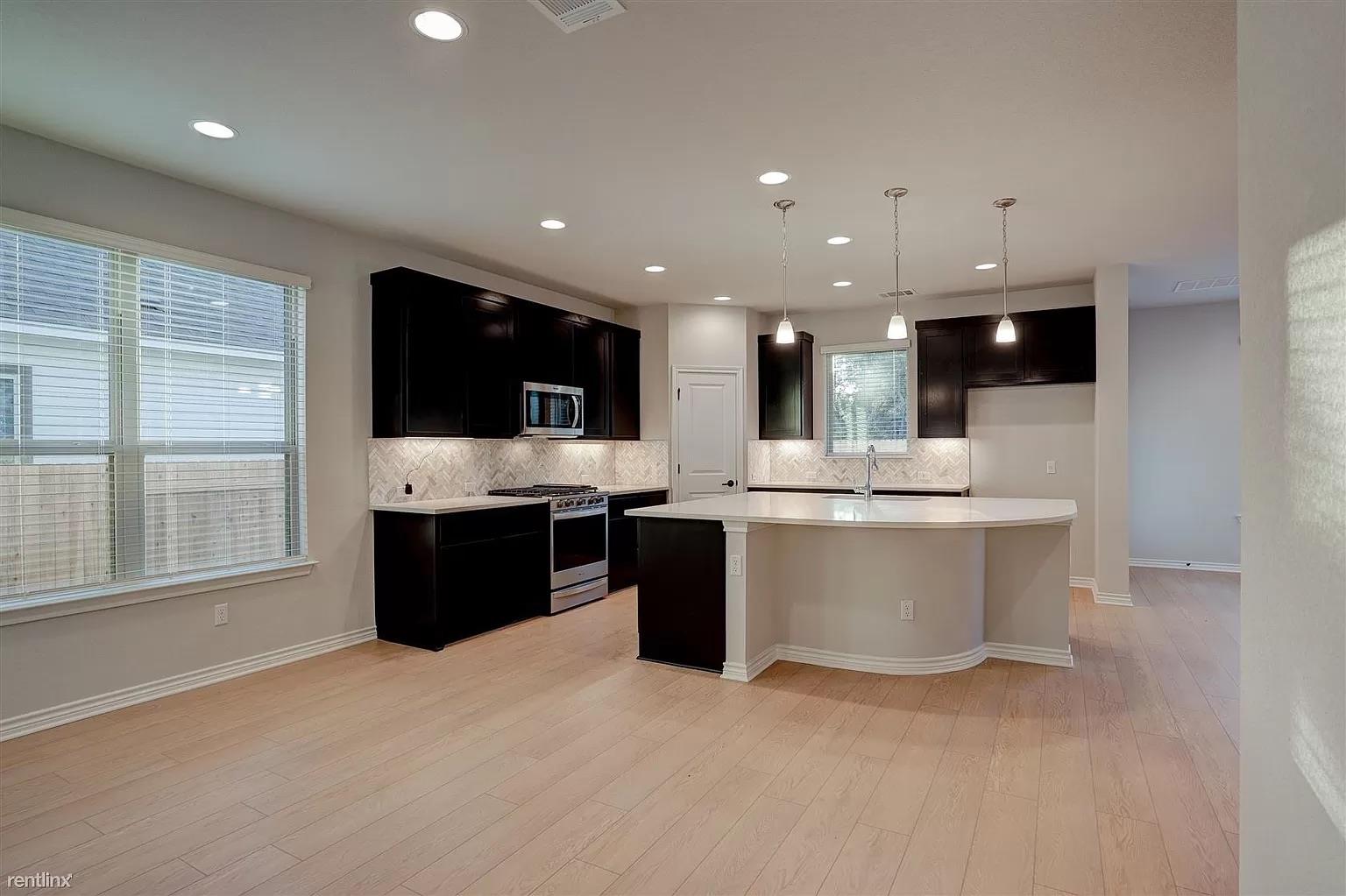 1809 Turtle Bay Loop Leander TX 78641