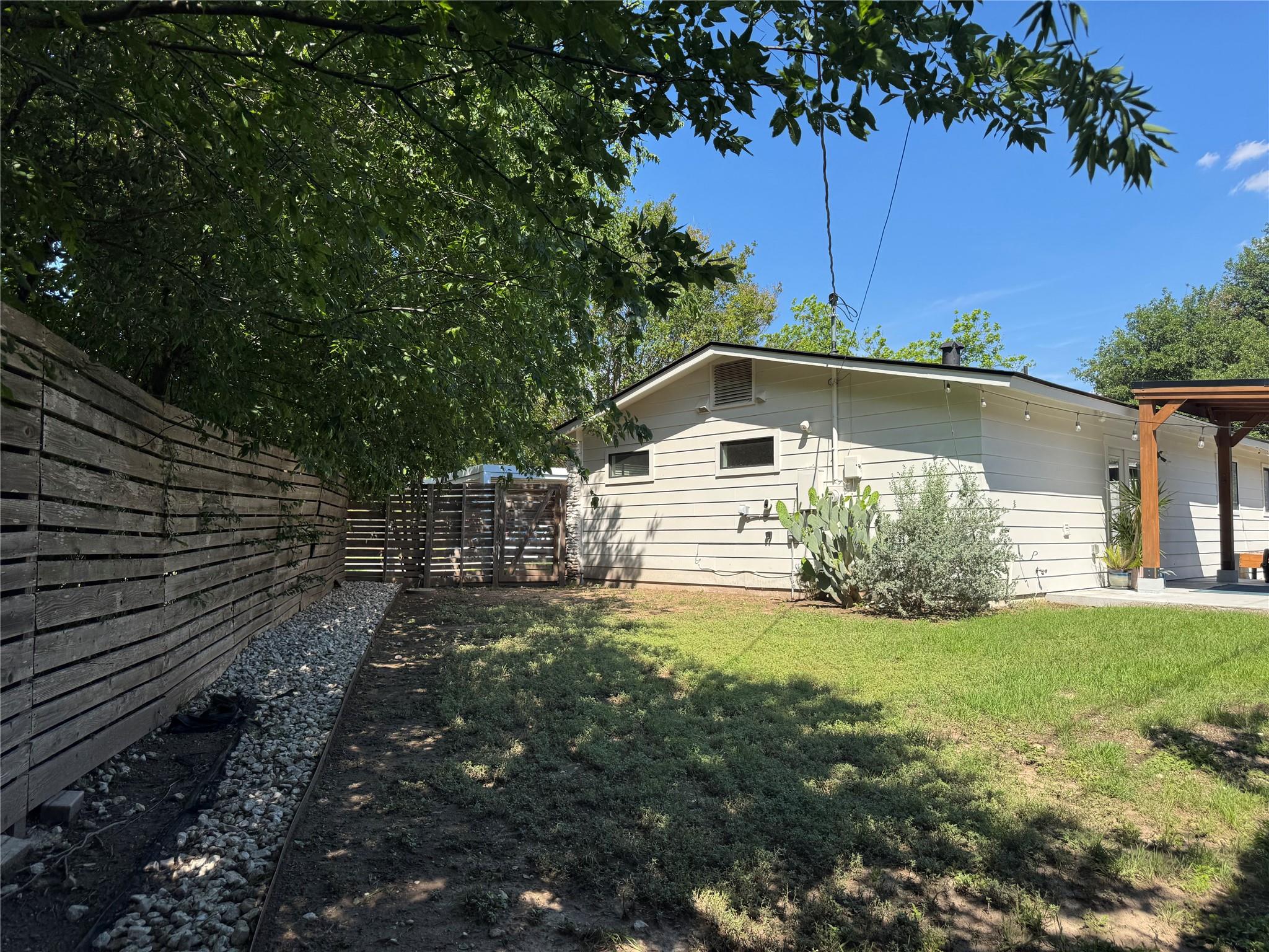 2007 Hardy Circle Austin TX 78757