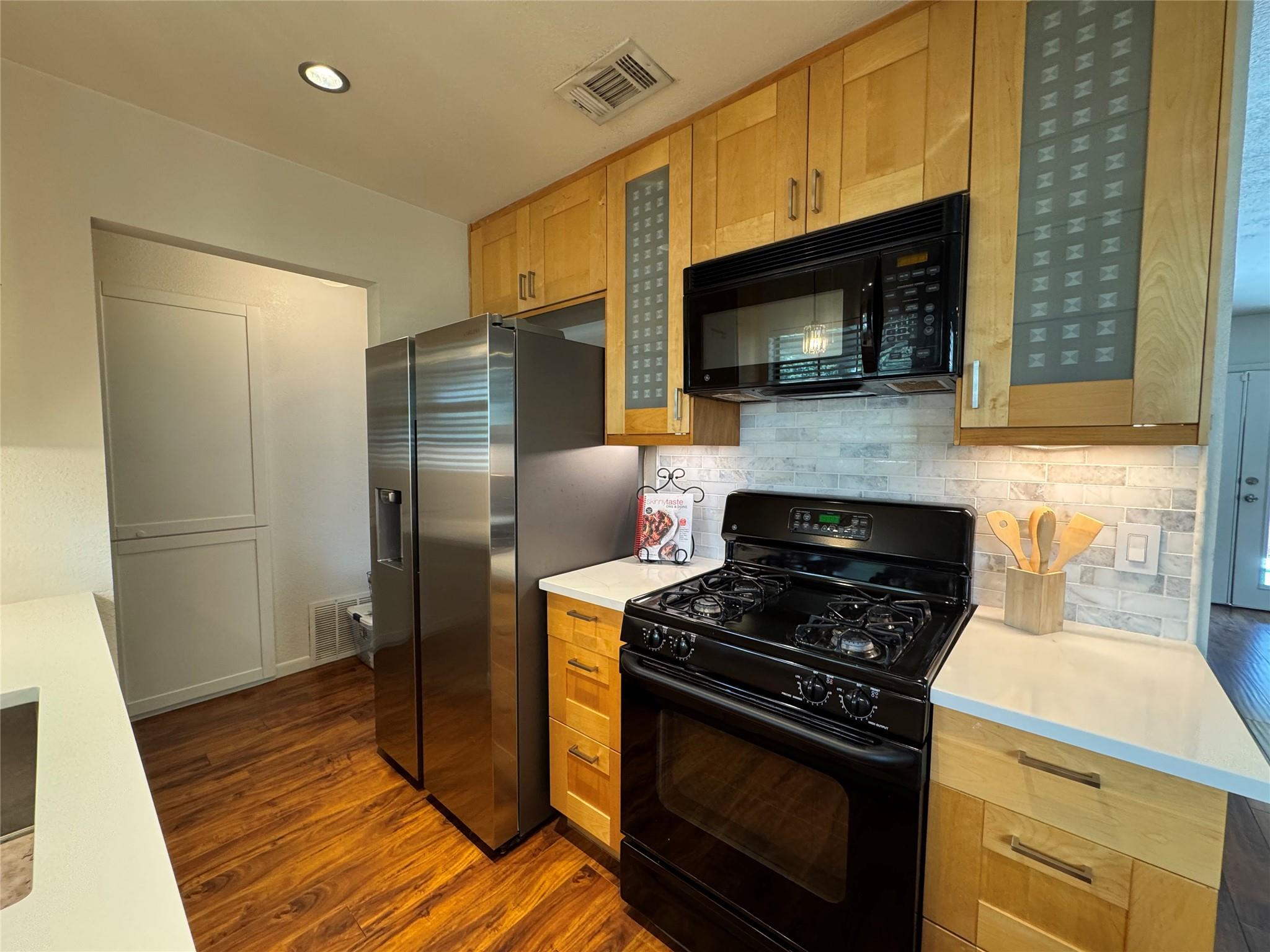 2007 Hardy Circle Austin TX 78757