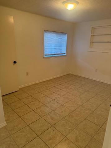 417 S Commerce Street Lockhart TX 78644