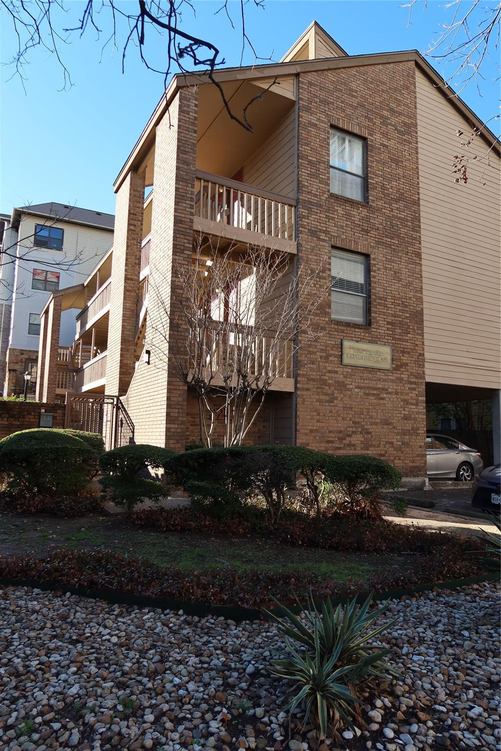 2210 Pearl Street Austin TX 78705