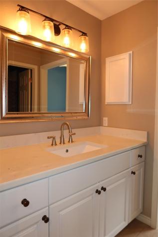 2210 Pearl Street Austin TX 78705