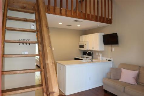 2210 Pearl Street Austin TX 78705