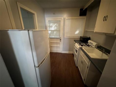 1009 W 25th Street Austin TX 78705