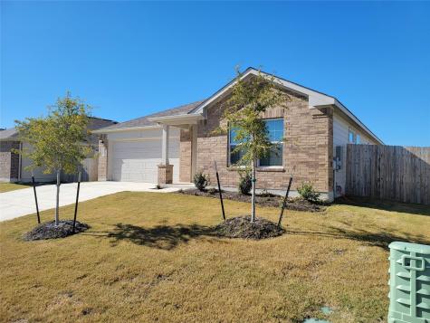 105 Ulmus Street Hutto TX 78634