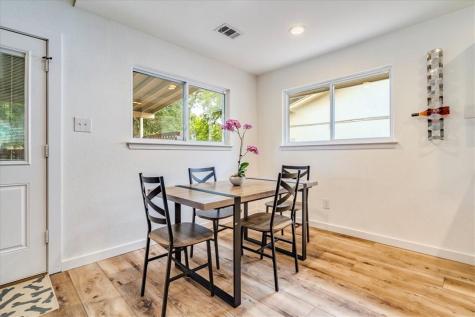 11322 Bristle Oak Trail Austin TX 78750