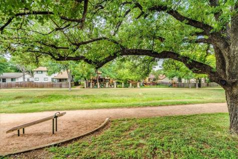 11322 Bristle Oak Trail Austin TX 78750