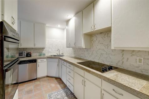 1735 Spyglass Drive Austin TX 78746