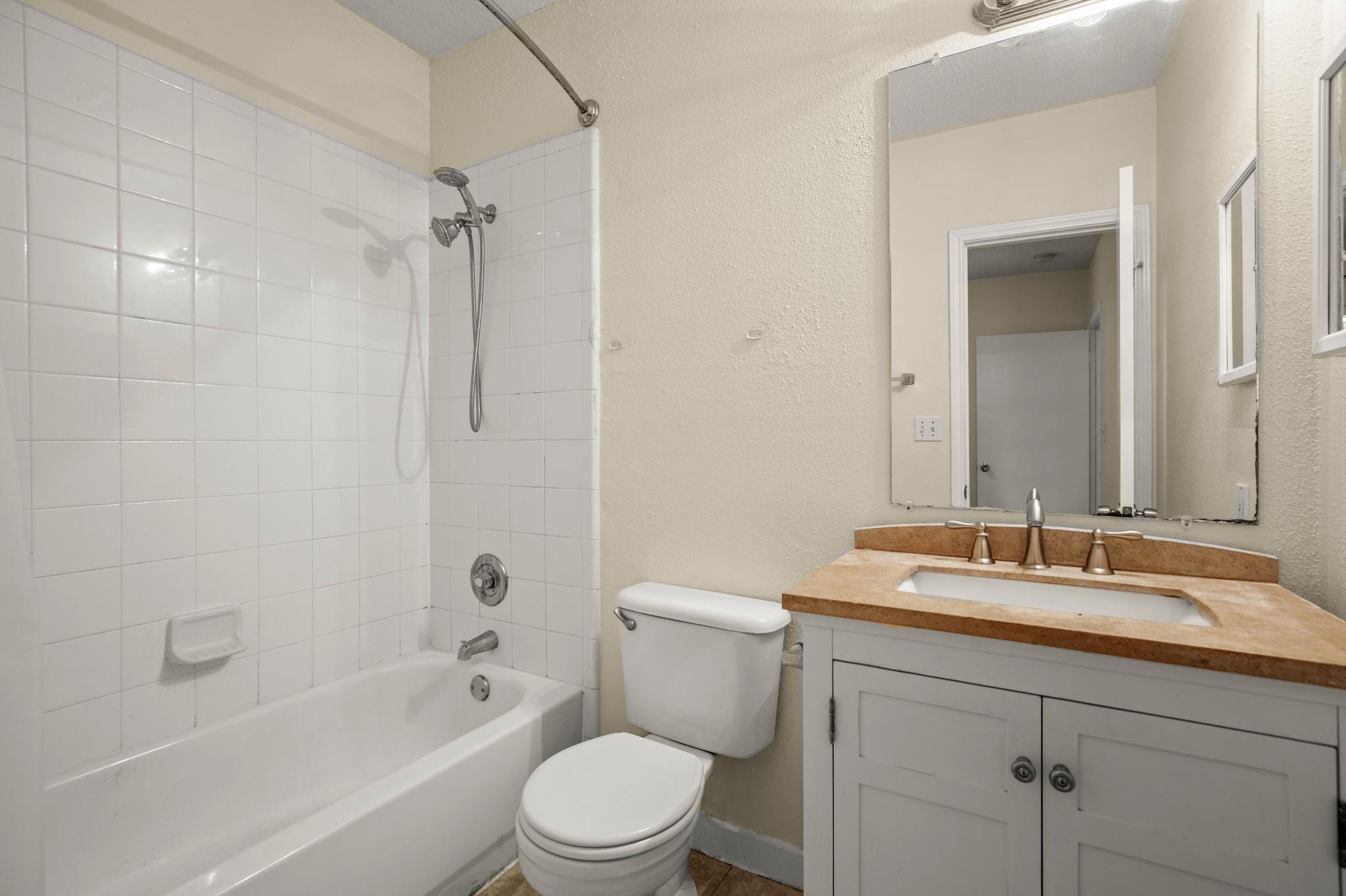712 W 21st Street Austin TX 78705