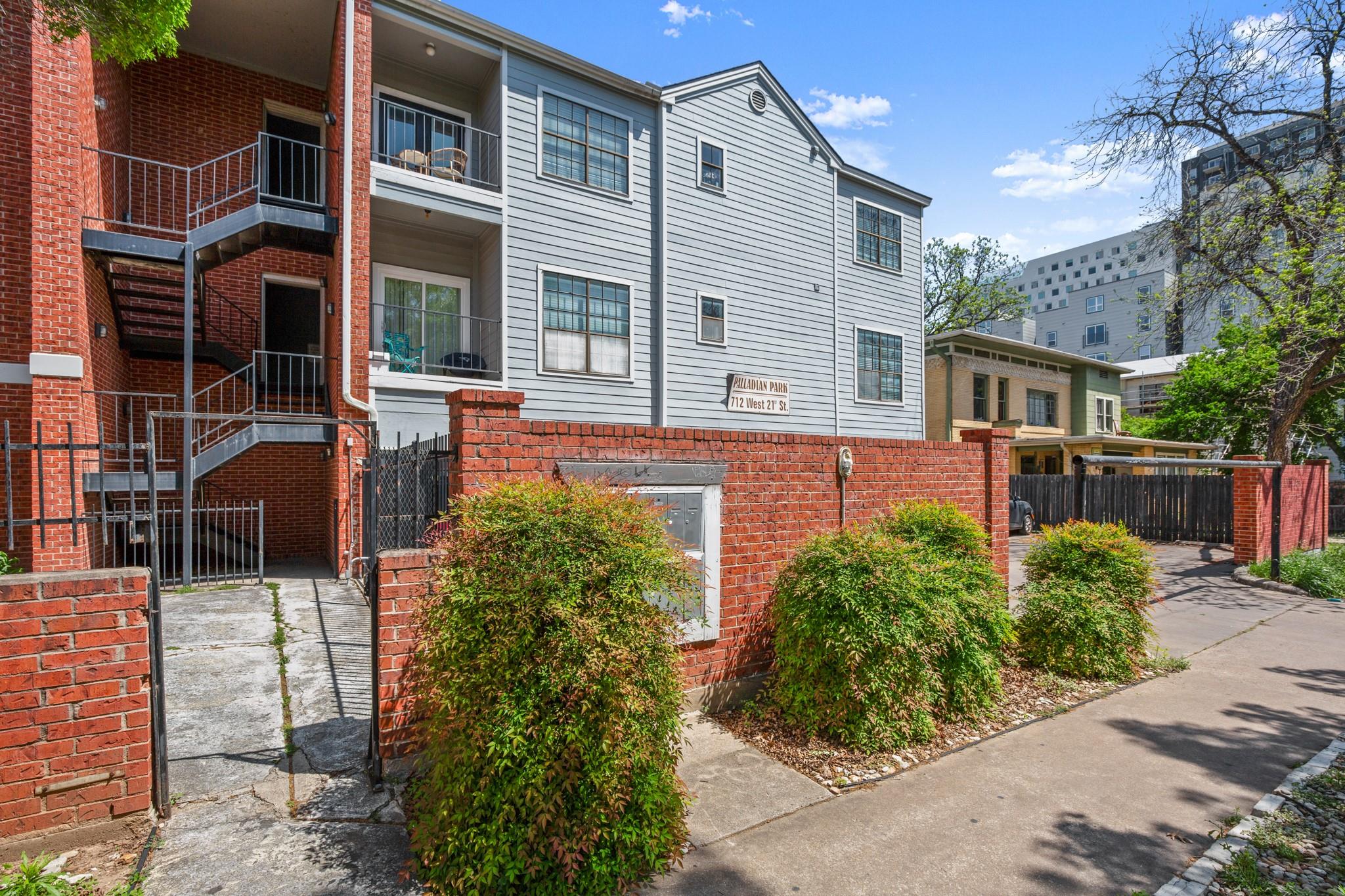 712 W 21st Street Austin TX 78705