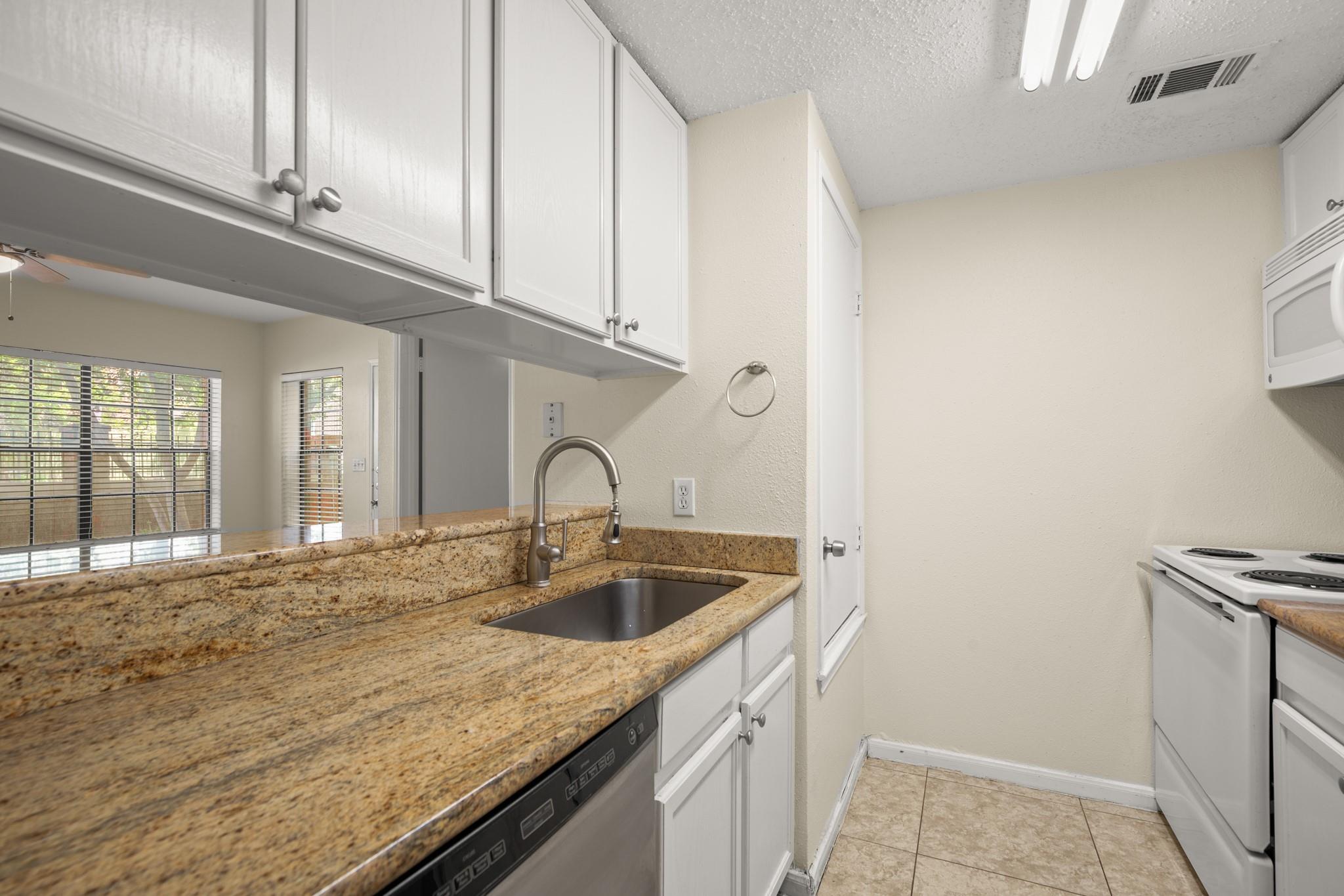712 W 21st Street Austin TX 78705
