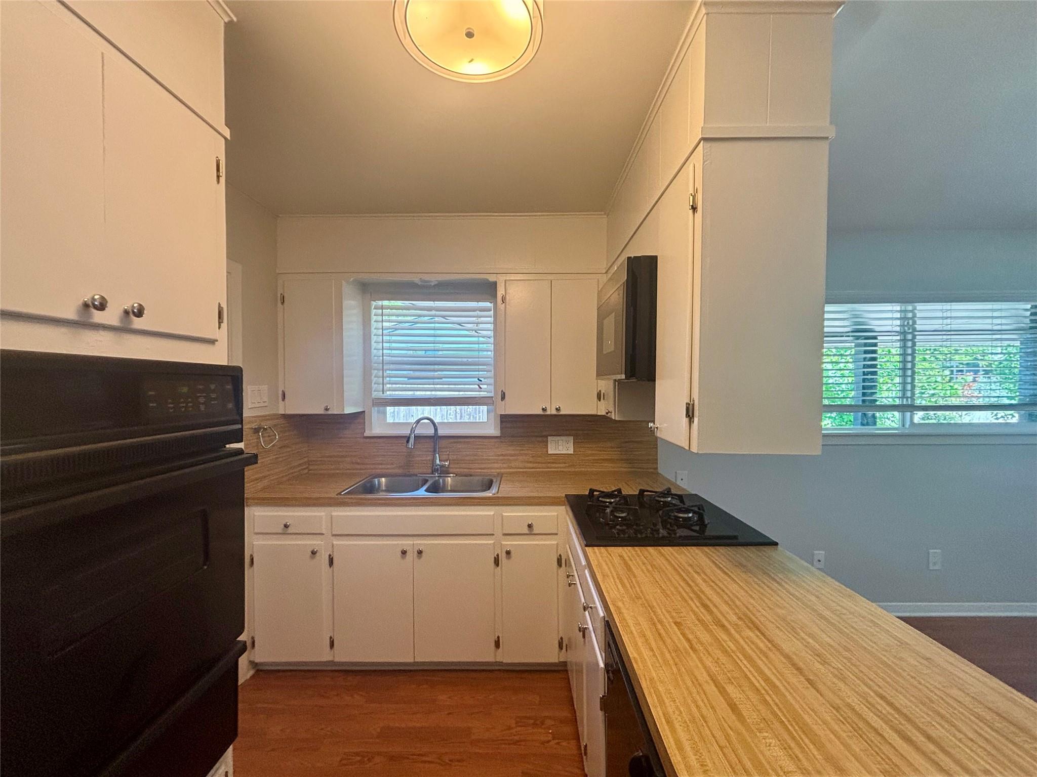 5408 Sunshine Drive Austin TX 78756