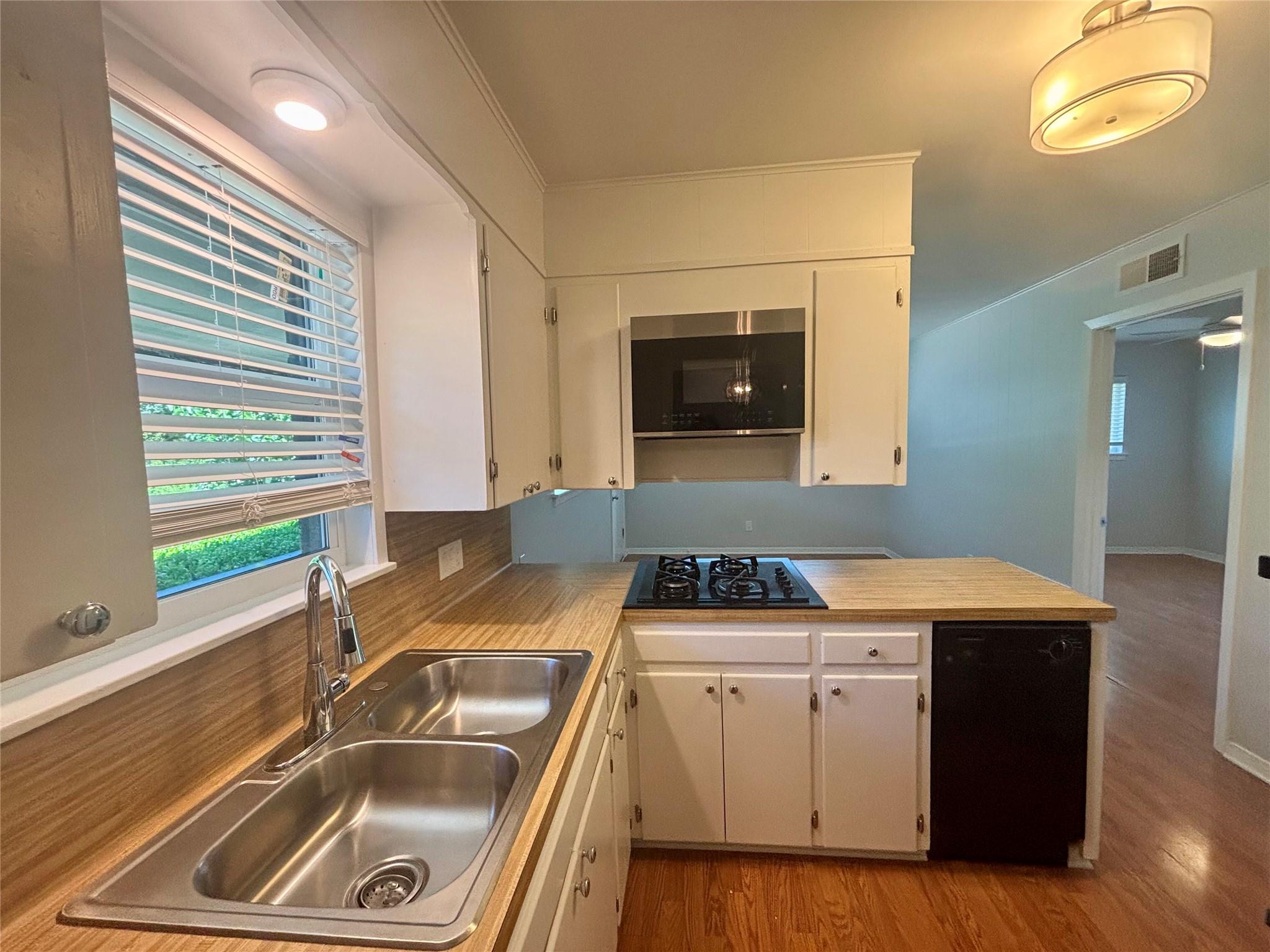 5408 Sunshine Drive Austin TX 78756